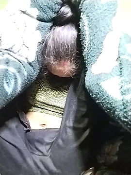 Snapshot of Punam_ji chatting on 01/06/26, 12:47 Punam ji online show from 01/06/26, 12:47