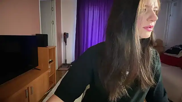 Snapshot of Ice_Bronx chatting on 03/04/26, 09:39 Ice Bronx online show from 03/04/26, 09:39