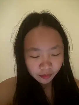 Snapshot of TeddyPrincess chatting on 12/15/25, 06:30 TeddyPrincess online show from 12/15/25, 06:30