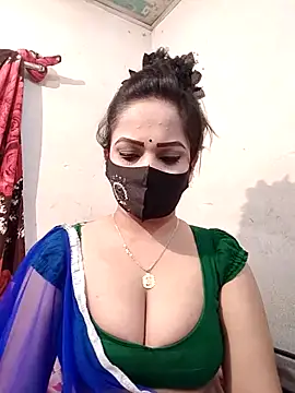 Payel 50 online show from 03/18/26, 09:26