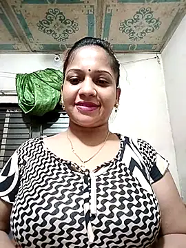 Snapshot of Payel_50 chatting on 07/08/26, 03:45 Payel 50 online show from 07/08/26, 03:45