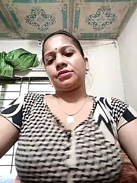 Snapshot of Payel_50 chatting on 06/26/26, 05:35 Payel 50 online show from 06/26/26, 05:35
