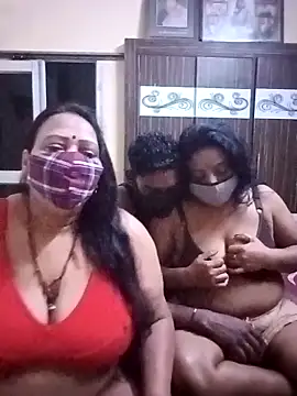 LoveOnStream online show from 02/14/26, 01:39