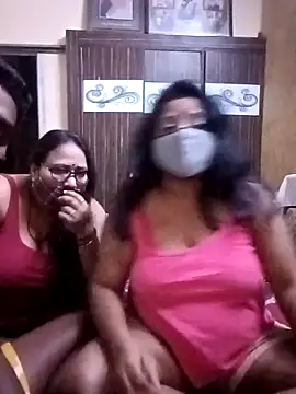 LoveOnStream online show from 02/13/26, 01:11