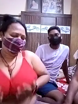 LoveOnStream online show from 02/06/26, 11:06