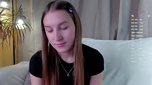 NanaMertins online show from 11/18/25, 01:10