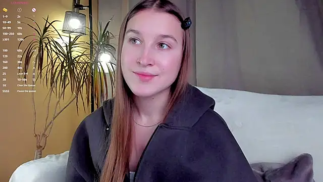 NanaMertins online show from 11/22/25, 01:04