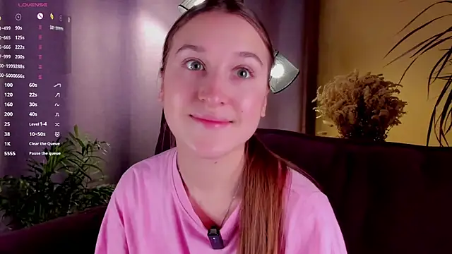 NanaMertins online show from 10/23/25, 01:04