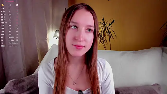 NanaMertins online show from 11/05/25, 01:09