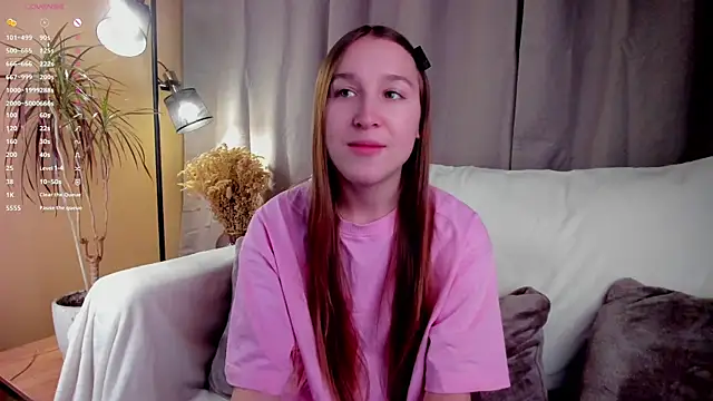 NanaMertins online show from 11/11/25, 01:11