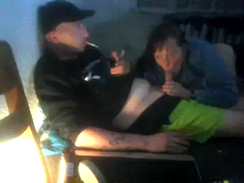 Snapshot of parka999 chatting on 09/23/25, 10:39 parka999 online show from 09/23/25, 10:39