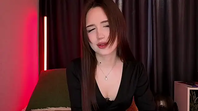 BlackEyesGirl online show from 04/15/26, 06:08