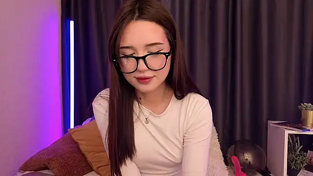 BlackEyesGirl online show from 04/01/26, 07:10