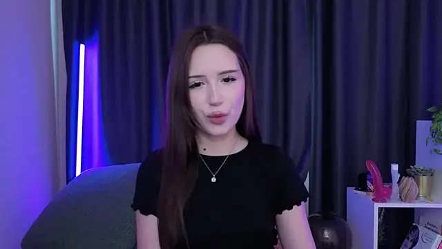 BlackEyesGirl online show from 06/17/26, 06:35