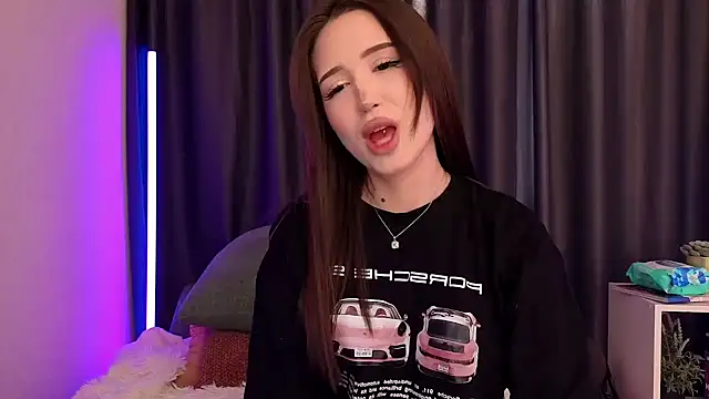 BlackEyesGirl online show from 04/08/26, 06:26