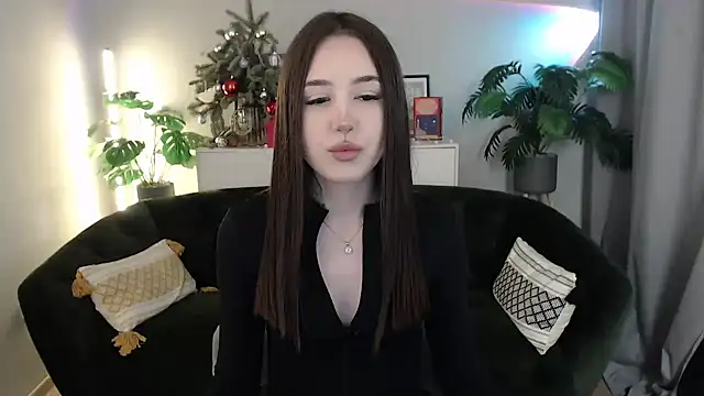 BlackEyesGirl online show from 01/13/26, 06:39