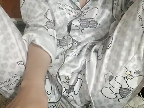 Lamoon 2k online show from 11/15/25, 04:27