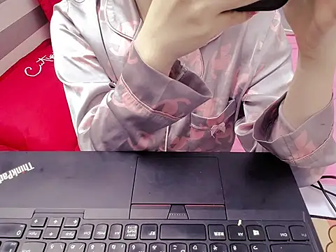 Lamoon 2k online show from 11/04/25, 06:39