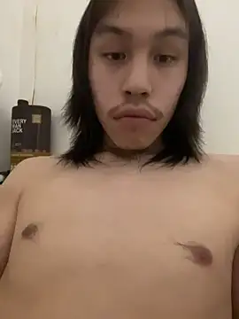 heytherepeoples717 online show from 10/29/25, 03:38