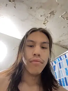 heytherepeoples717 online show from 04/09/26, 11:27