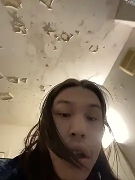 heytherepeoples717 online show from 04/06/26, 12:17