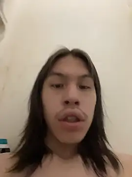 heytherepeoples717 online show from 12/16/25, 11:58