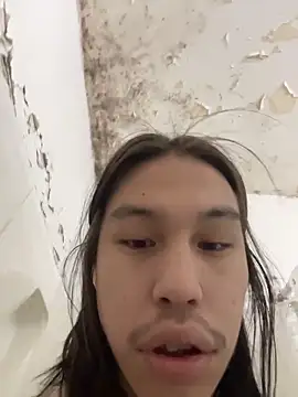 heytherepeoples717 online show from 11/08/25, 11:14