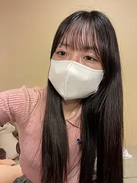 Snapshot of risa909 chatting on 06/04/26, 09:08 risa909 online show from 06/04/26, 09:08