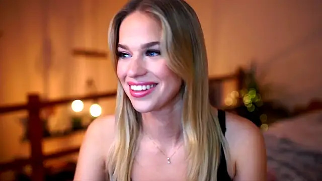 Snapshot of Emilyvanroessel chatting on 10/30/25, 07:00 Emilyvanroessel online show from 10/30/25, 07:00