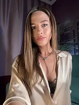 Snapshot of _shadylady_ chatting on 08/06/26, 05:41 shadylady online show from 08/06/26, 05:41