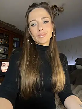 Snapshot of _shadylady_ chatting on 10/20/25, 05:57 shadylady online show from 10/20/25, 05:57