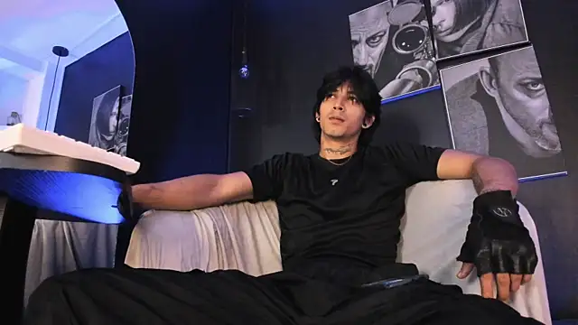 jett savage online show from 09/19/25, 01:37