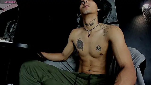 jett savage online show from 11/04/25, 02:21