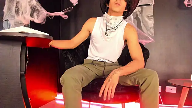 jett savage online show from 10/13/25, 02:40