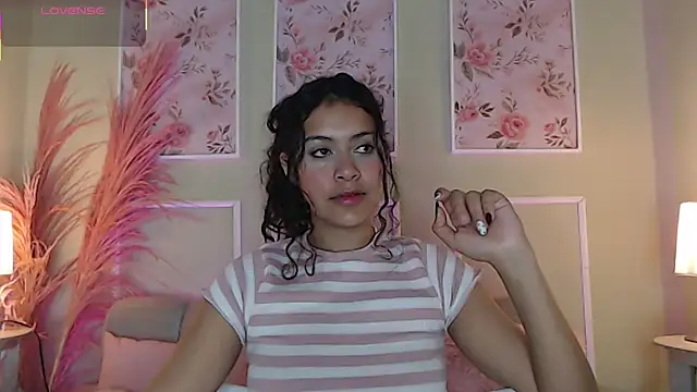 CurlyDani online show from 09/09/25, 12:14