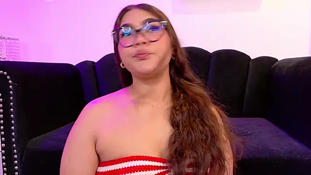 Vale Walker online show from 01/18/26, 03:32