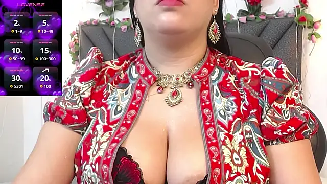 IndraKaur  online show from 02/11/26, 12:05