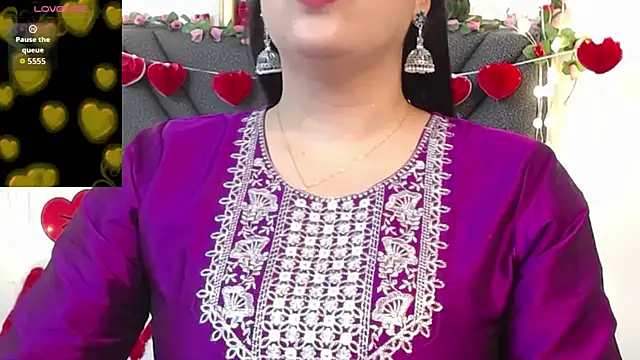 IndraKaur  online show from 02/16/26, 12:37