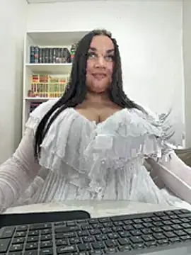 yourdelighte  online show from 07/22/26, 09:28