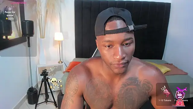 chrstian lewis1 online show from 11/14/25, 04:54