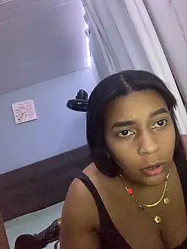 Crisschiavo online show from 11/20/25, 10:09