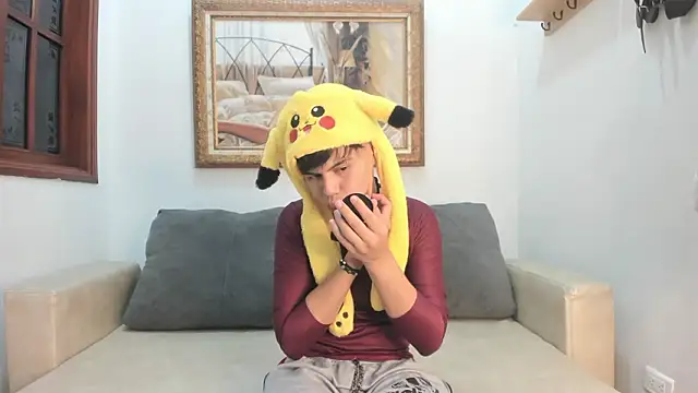 Snapshot of Felipe_Cold chatting on 01/14/26, 02:37 Felipe Cold online show from 01/14/26, 02:37