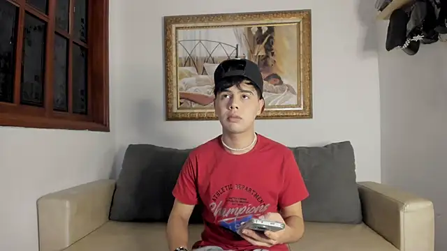 Snapshot of Felipe_Cold chatting on 02/20/26, 02:41 Felipe Cold online show from 02/20/26, 02:41