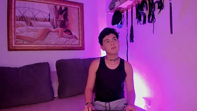 Snapshot of Felipe_Cold chatting on 02/06/26, 02:18 Felipe Cold online show from 02/06/26, 02:18