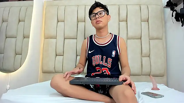 Felipe Cold online show from 10/08/25, 02:13