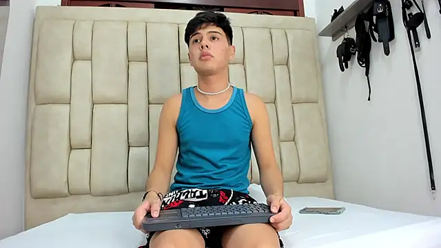 Felipe Cold online show from 10/03/25, 02:26