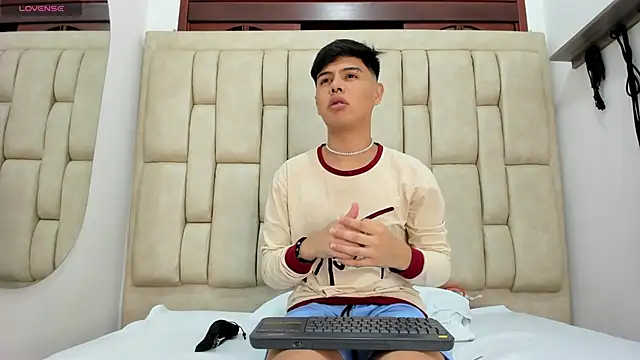 Felipe Cold online show from 11/07/25, 02:38