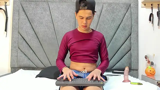 Felipe Cold online show from 10/12/25, 02:18