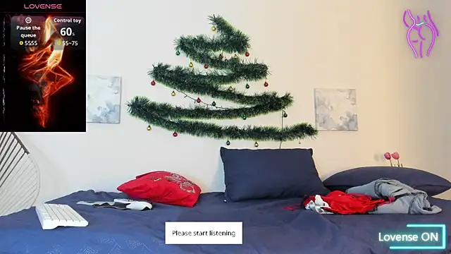  Miaa khalifa  online show from 11/27/25, 01:33