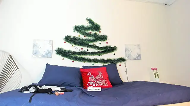  Miaa khalifa  online show from 11/25/25, 12:38